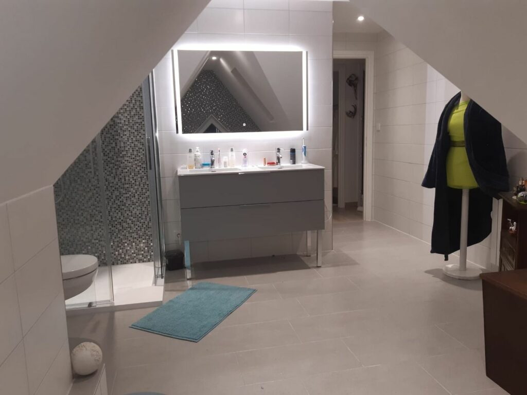 Salle de bain clés en main à Saint Louis